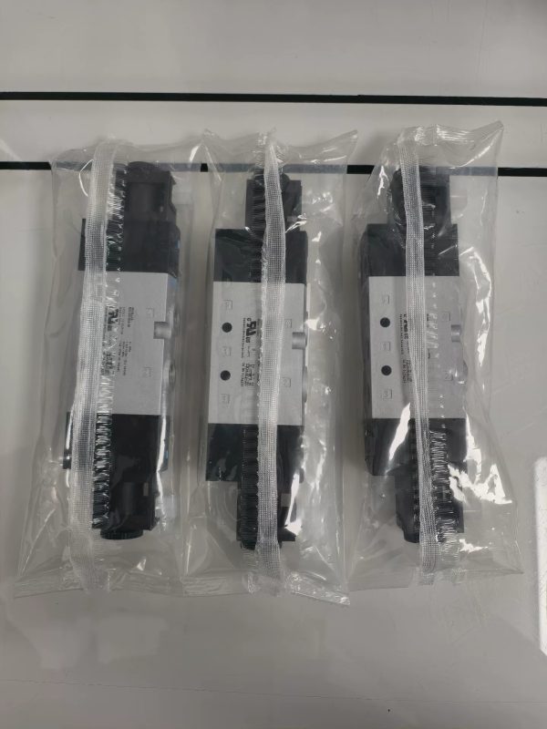 FESTO Solenoid Valve 575519 VUVS-L25-B52-ZD-G14-F8-1C1 ,New and original,In stock - 图片 2