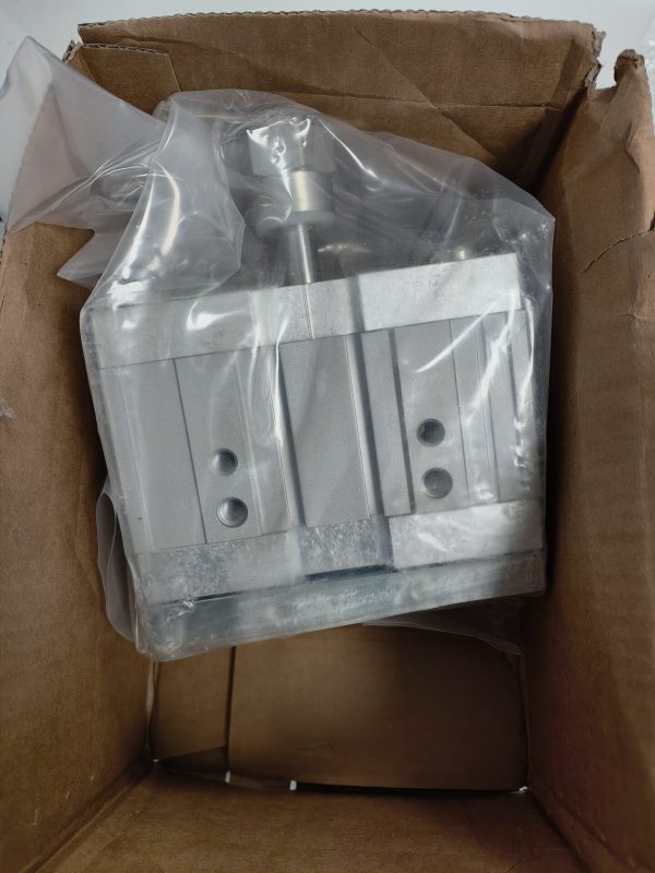 FESTO cylinder 534770 DFM-63-25-B-P-A-GF-AJ   ,New and original,In stock - 图片 3