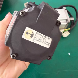 Panasonic A5 200W servo motor,MHMJ022G1V,Used one,In stock