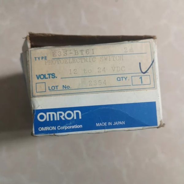 Omron photoelectric switch E3S-BT61,New and original,In stock