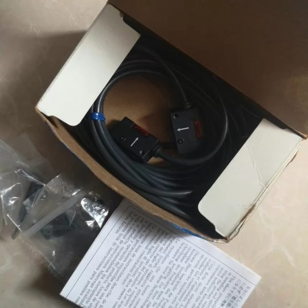 Omron photoelectric switch E3S-BT61,New and original,In stock - 图片 2