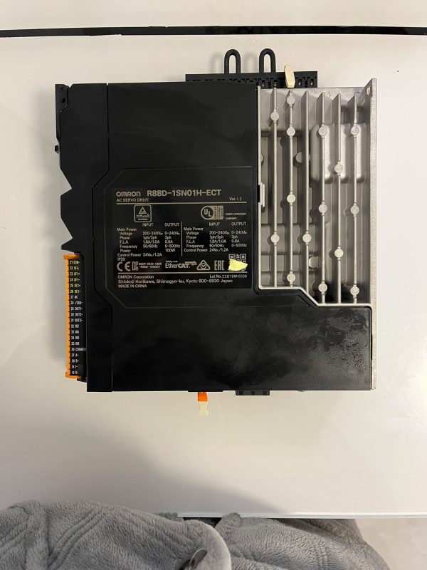 Omron servo driver R88D-1SN01H-ECT ,New and original,In stock
