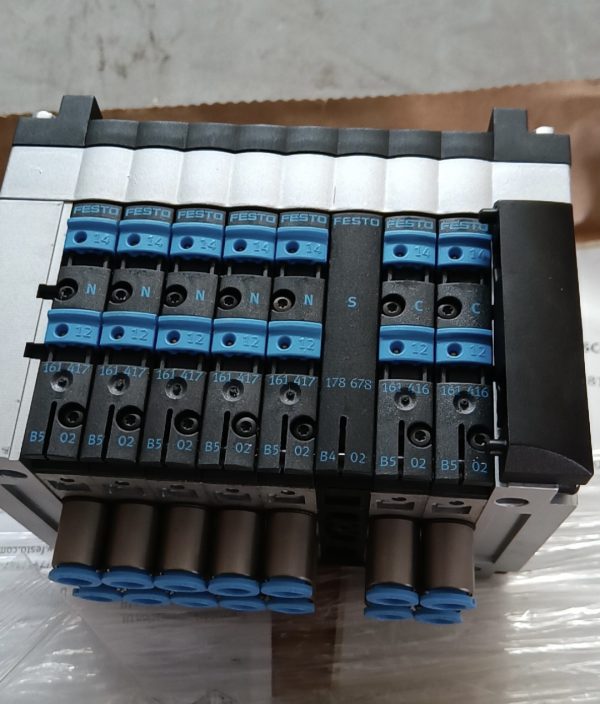 Festo solenoid valve 10P-10-8A-C2-R-Z-5NSCC+GBTU 18200  ,New and original,In stock - 图片 2