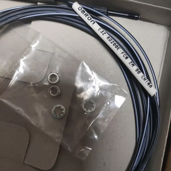 Omron fibre optic cable E32-RD200E-FCN ,New and original,In stock
