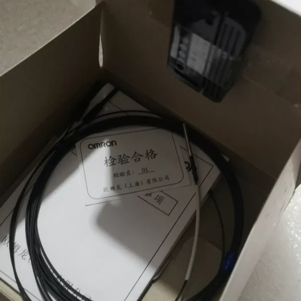 Omron fibre optic cable E32-T22L ,New and original,In stock - 图片 2