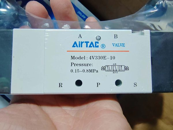 Airtac solenoid valve 4V330E10B ,New and original,In stock