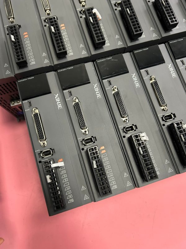 Xinje driver DS5K1-20P7-PTA ,Used one,In stock - 图片 3