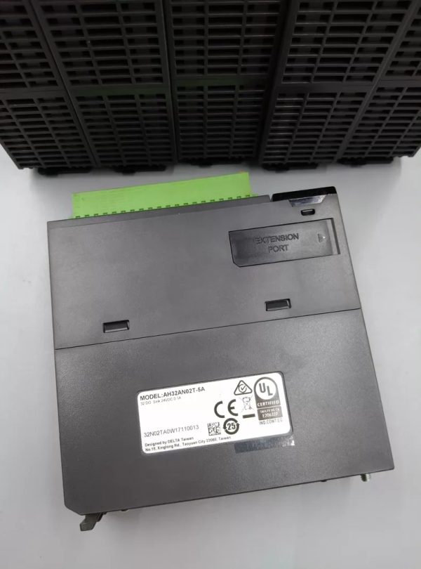 Delta AH32AN02T-5A Digital Output Module,Used one,In stock